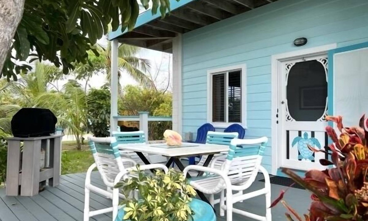 Treasure Cay Apartment | 1 Bed APT. by Beach, AUTO GENERATOR and WATER CISTERN