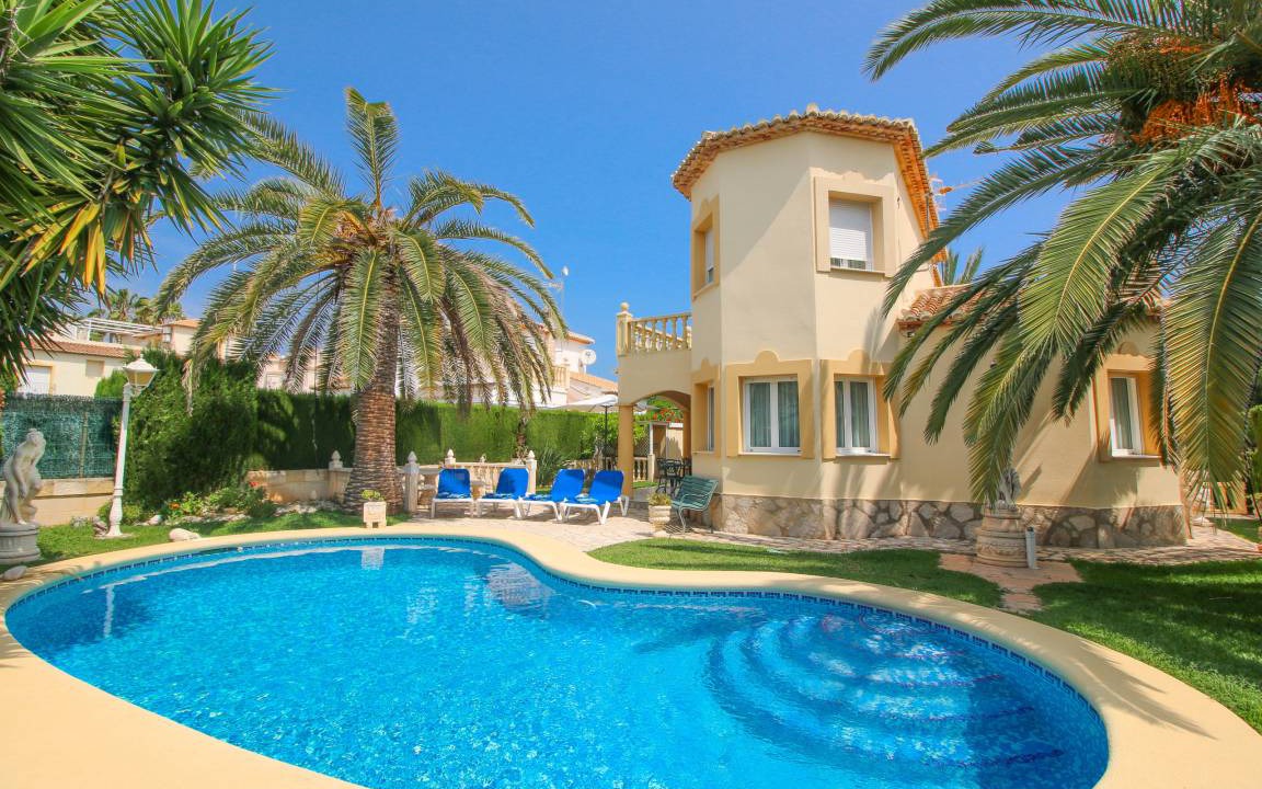 Denia Villa | 135 m² Villa ∙ 2 bedrooms ∙ 4 guests