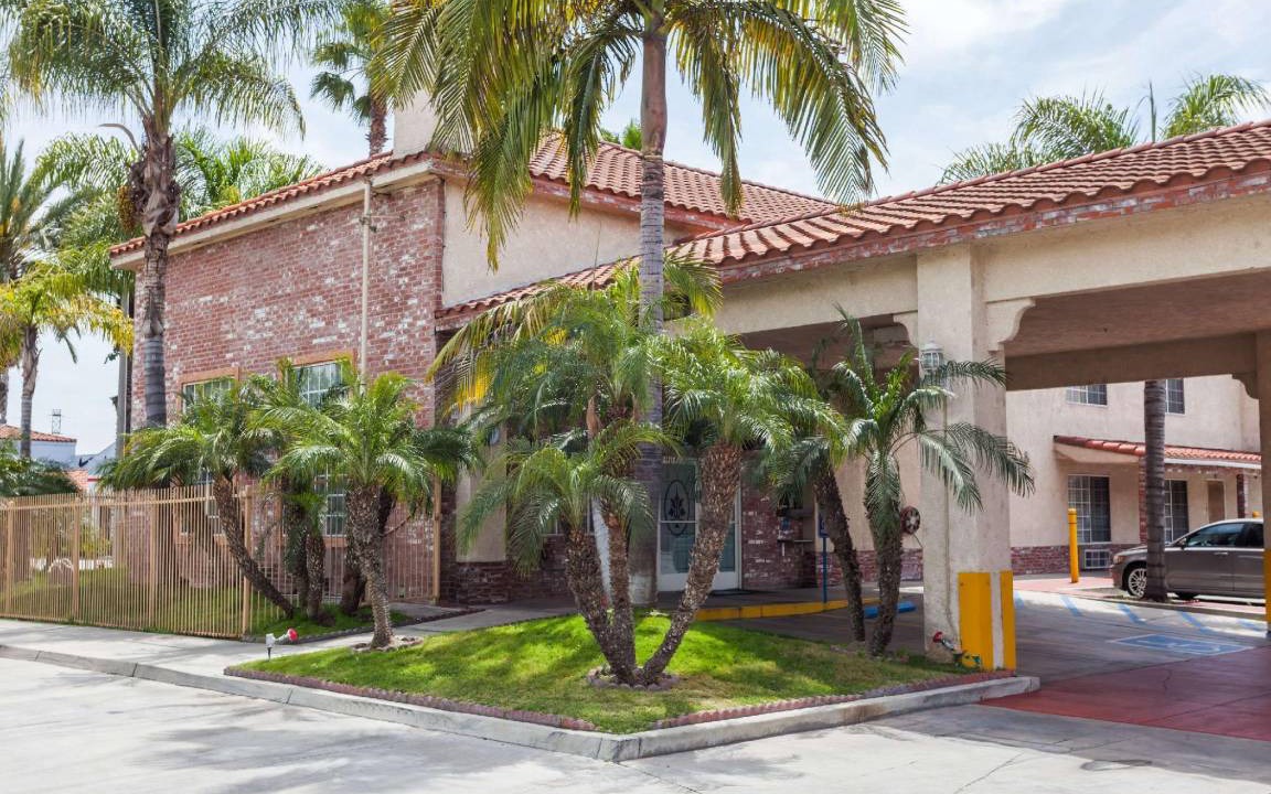 South Gate Hotel | 19 m² Hotel ∙ 127 guests