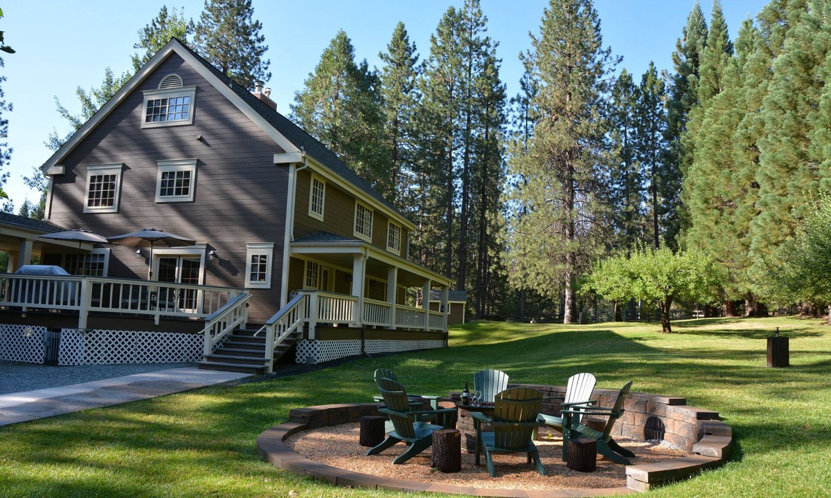 Twain Harte House | 2 SECLUDED Houses w/4 KING BEDS on 3 Unique Acres - UPSCALE EXECUTIVE RETREAT