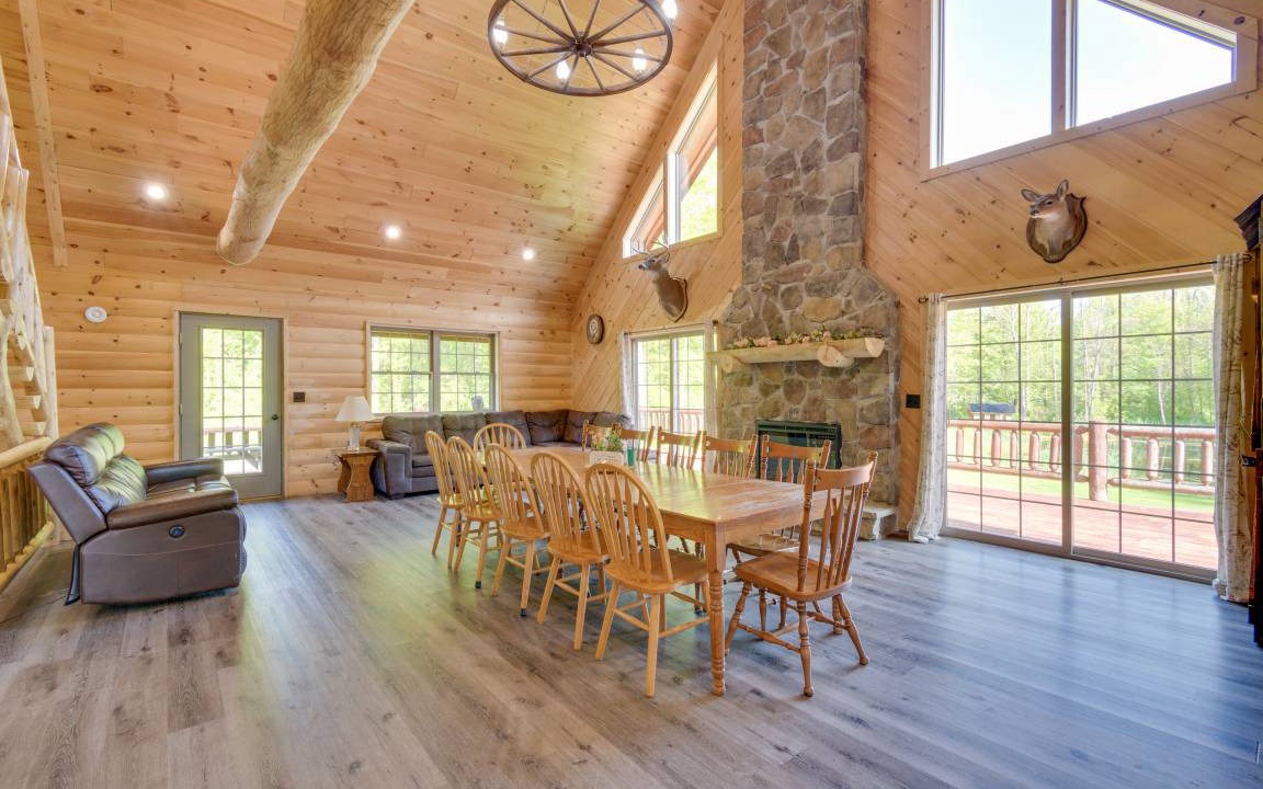 North Rose House | 278 m² House ∙ 7 bedrooms ∙ 24 guests