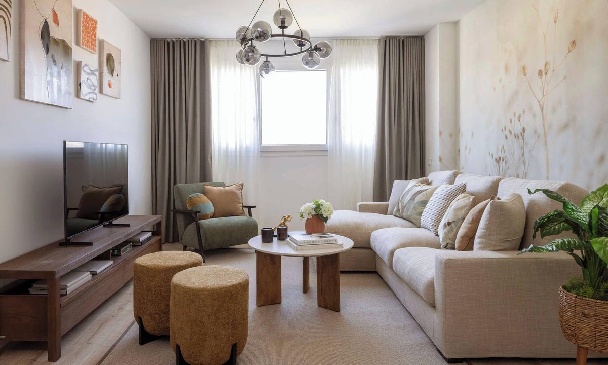 Palma-Palmilla Apartment | 3 Bed Apartment Sleeps 6 - Balcony - Free Parking