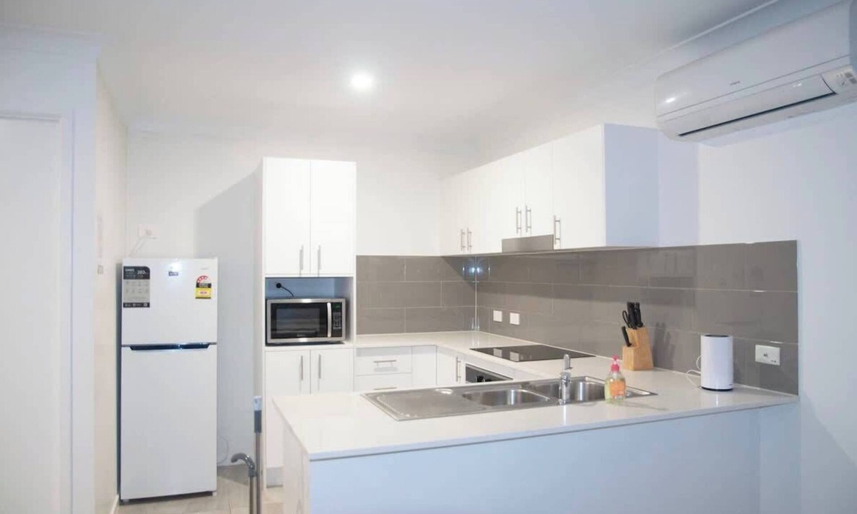 Loganlea House | 3-Bedroom unit at Loganlea