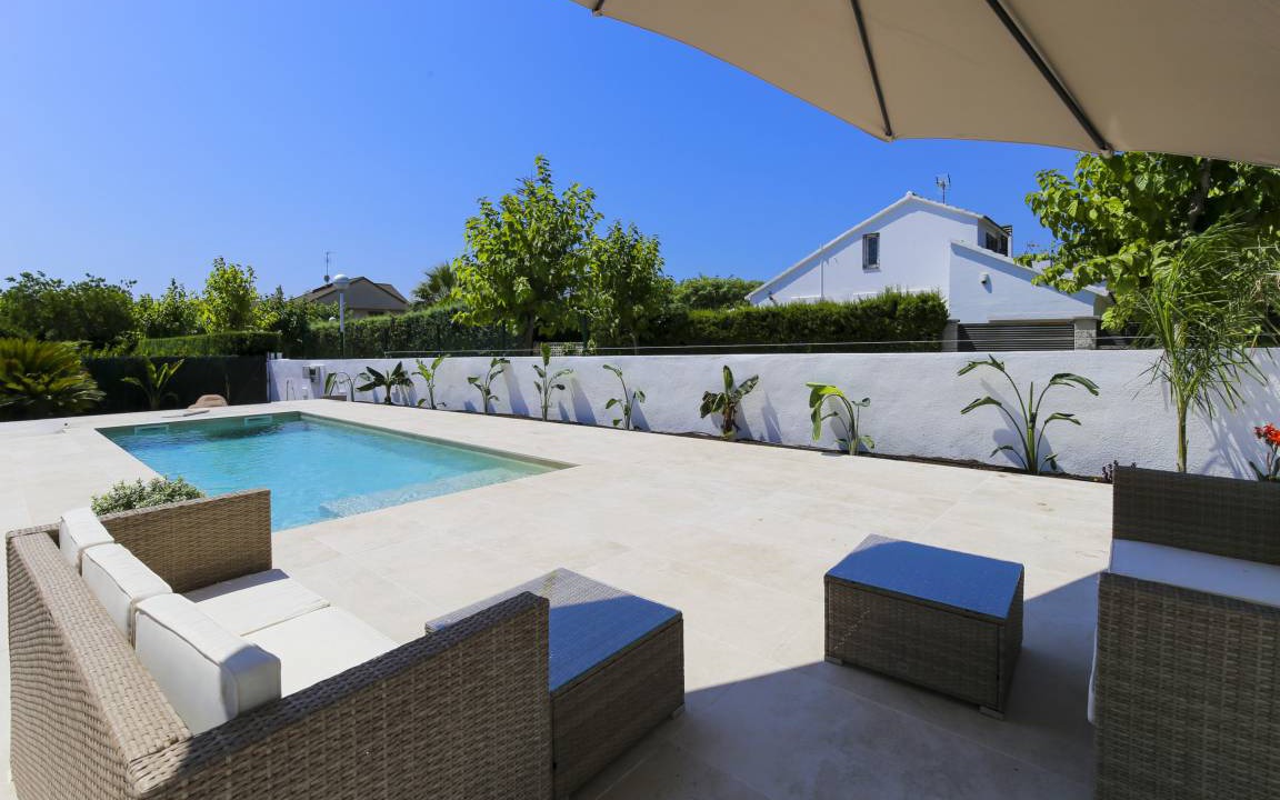 Salou Villa | 300 m² Villa ∙ 5 bedrooms ∙ 12 guests