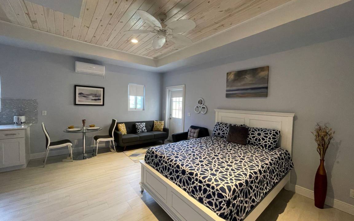 Royal Bahamian Estates Apartment | 42 m² Studio flat ∙ 1 bedroom ∙ 3 guests