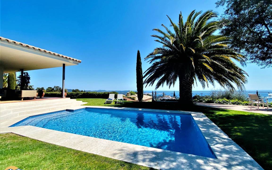 Castell-Platja d'Aro Villa | 431 m² Villa ∙ 6 bedrooms ∙ 12 guests