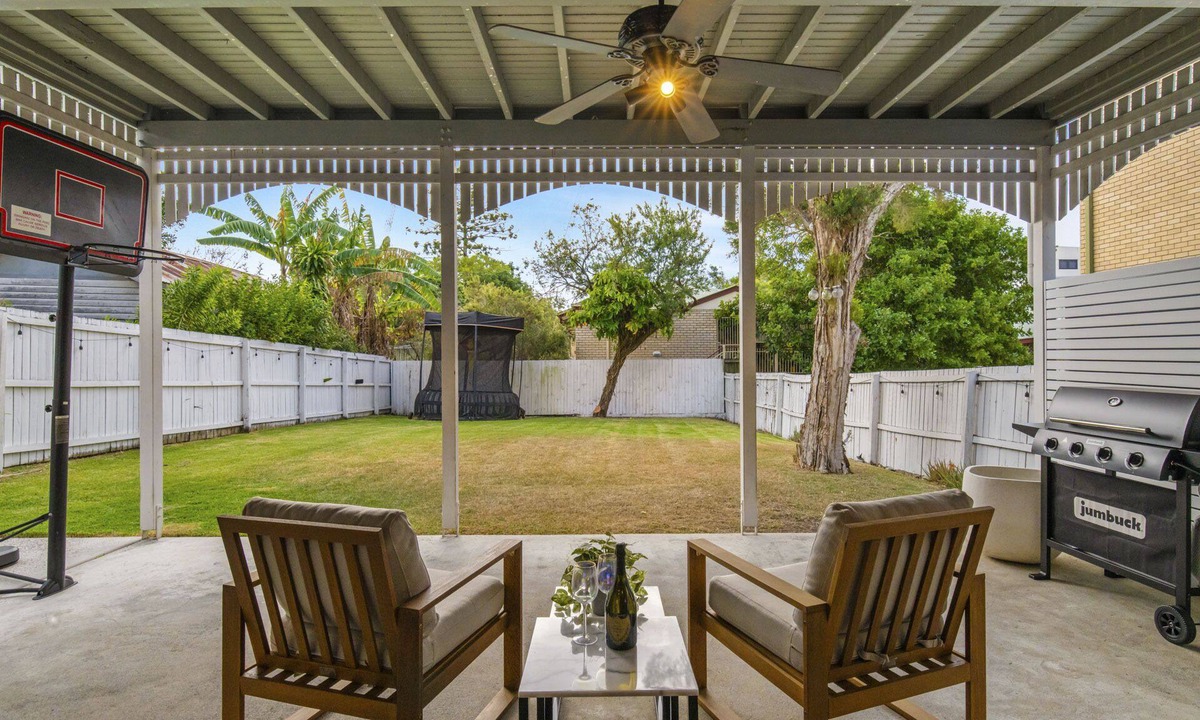 Woolloongabba House | 5 min to BNE City Centre & Next to The Gabba! Unique Character Queenslander Home