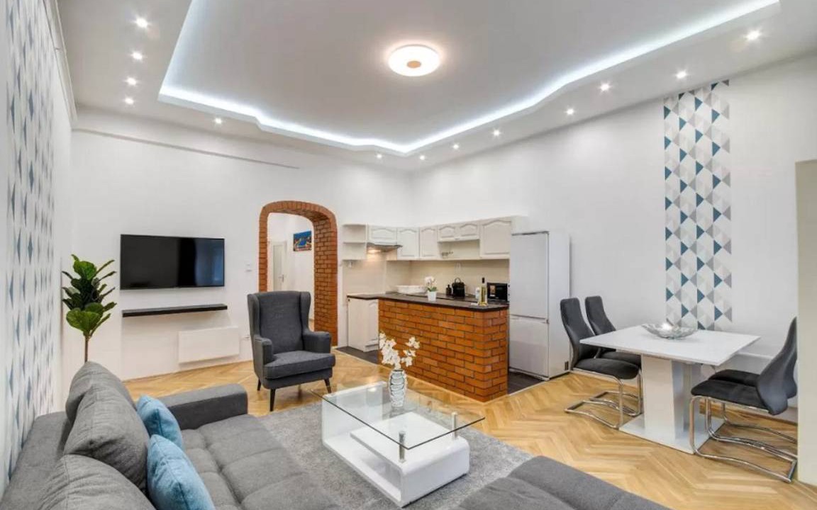 Castle Hill Apartment | 60 m² Apartment ∙ 1 bedroom ∙ 2 guests