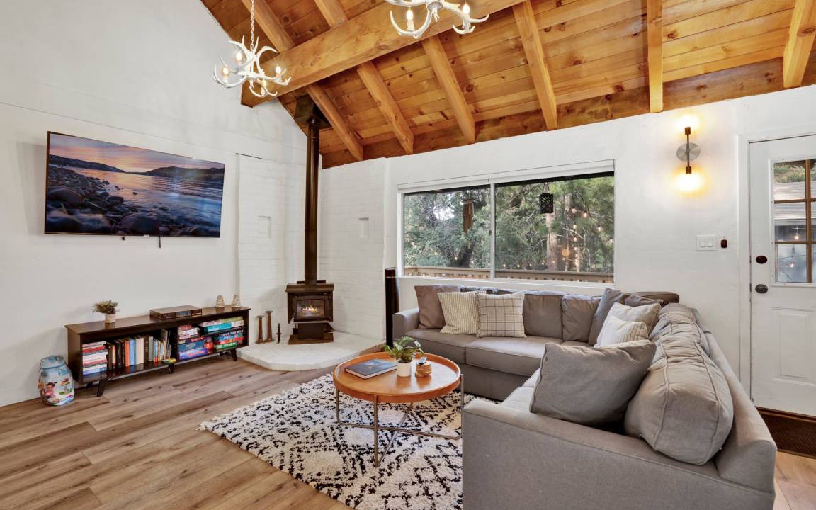 Sugarloaf Cabin | 94 m² Cabin ∙ 3 bedrooms ∙ 8 guests