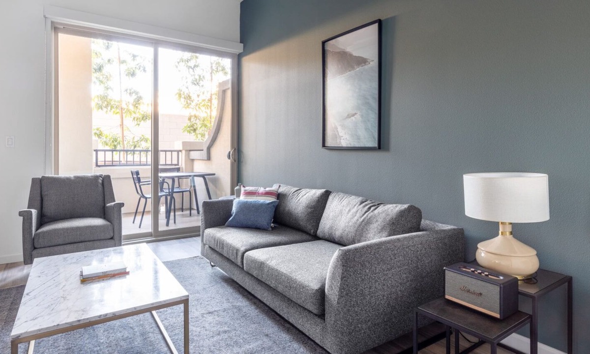The Emerson Grand Ave Los Angeles | Westchester