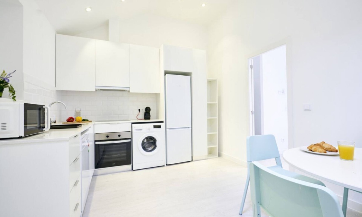Alcantara Apartment | ALTIDO Fabulous 3-BR Apartment in Western Lisbon