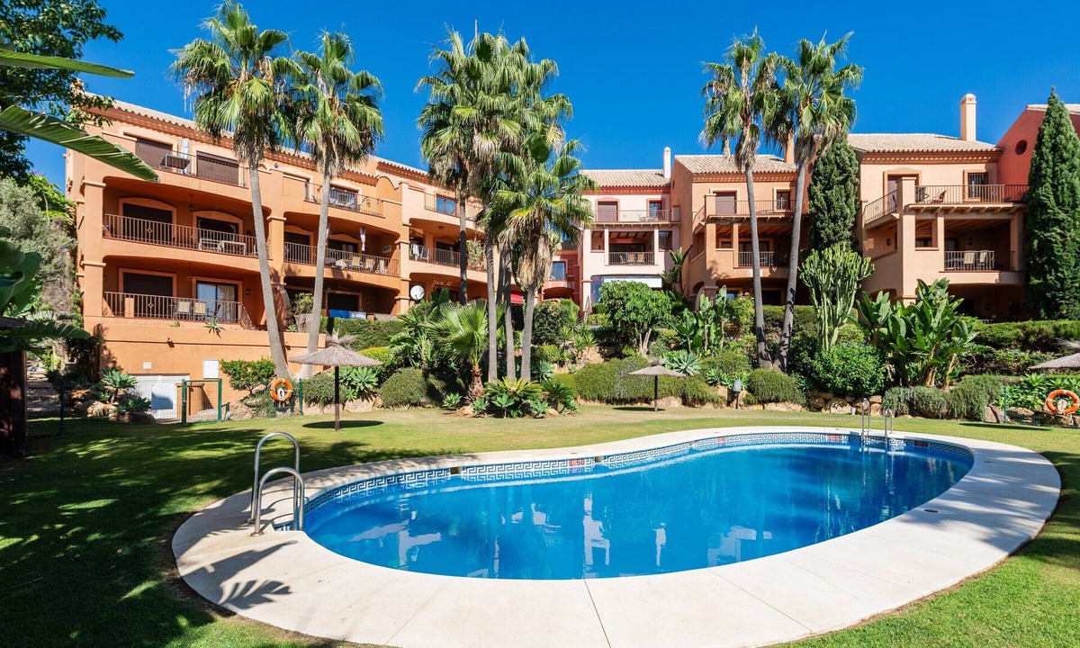 Manilva Apartment | Apartment 'Casa Vasari' with Sea View, Wi-Fi and Air Conditioning