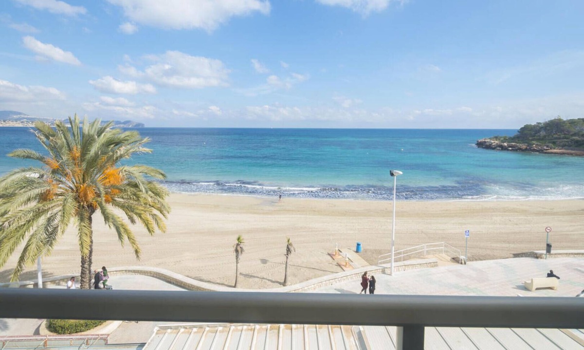 Calpe Apartment | Apartment Frentemar 315 with Sea View, Pool, Wi-Fi & A/C