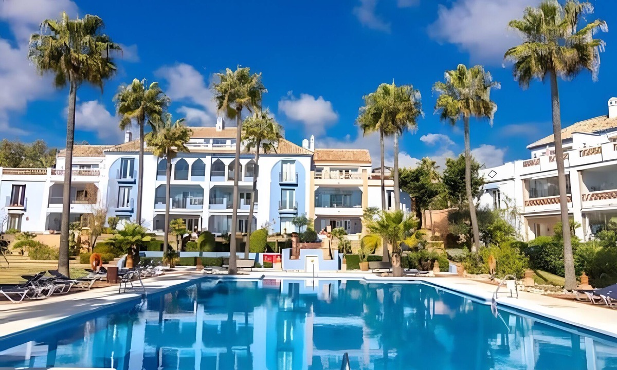 Casares Apartment | Apartment 'La Perla De La Bahía, Espectacular' with Sea View, Wi-Fi and Air Conditioning