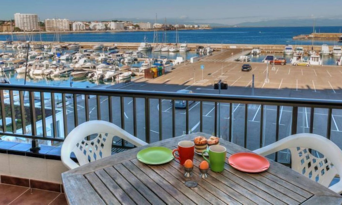 L'Escala Apartment | Apartment Port L'escala in L'Escala - 2 persons, 1 bedrooms
