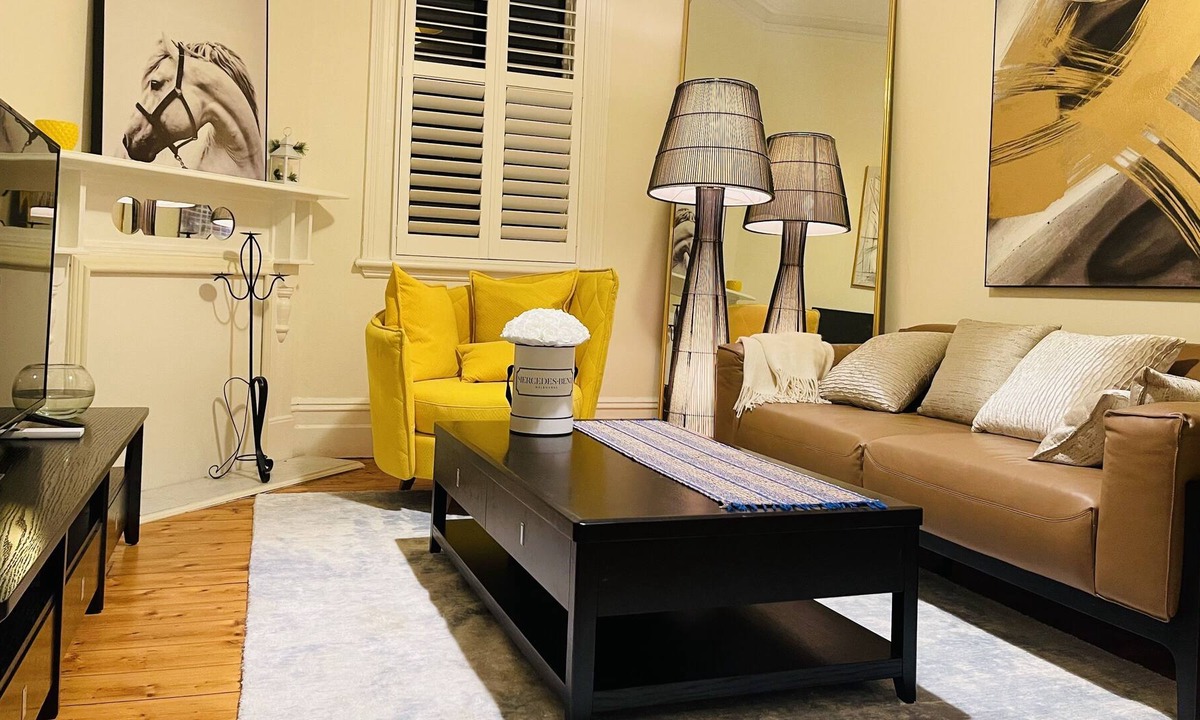 Prahran House | Aramdale Executive Residence | Corporate Luxury Living