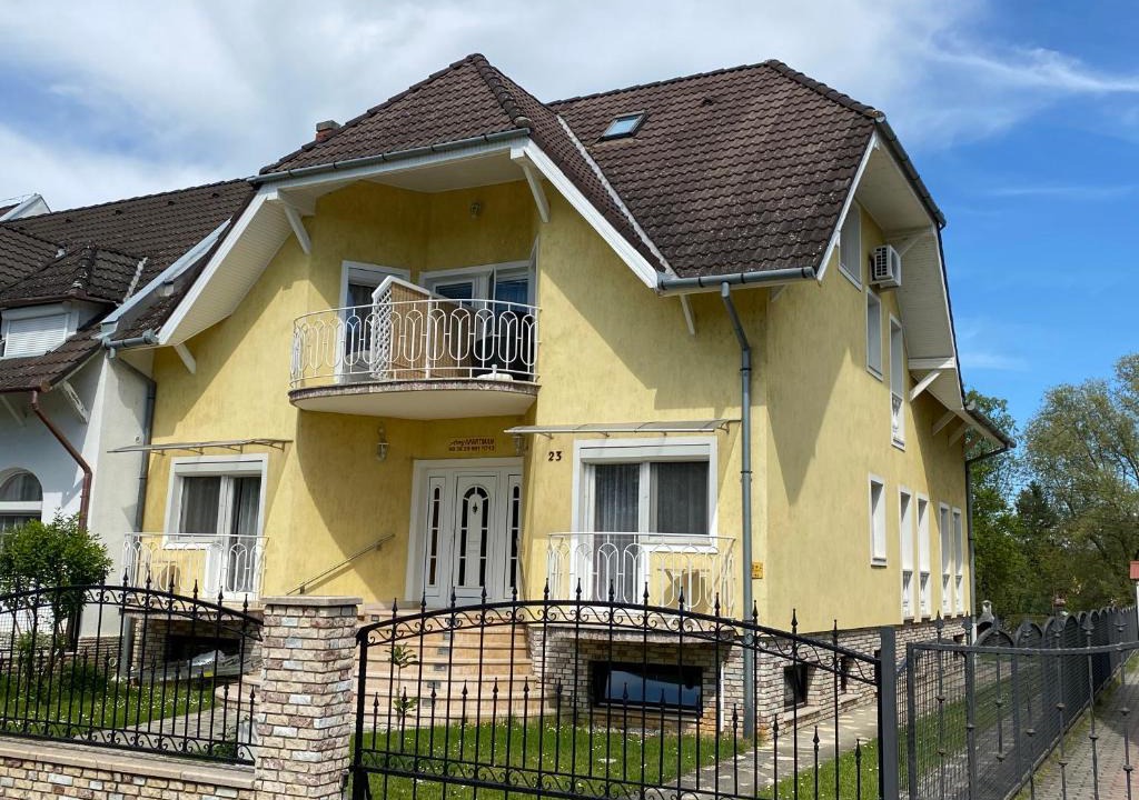Harkany Apartment | Arany Apartman