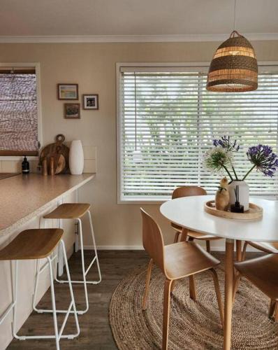 Aldinga Beach House | Banksia Retreat, A couple's sanctuary on Aldinga Beach