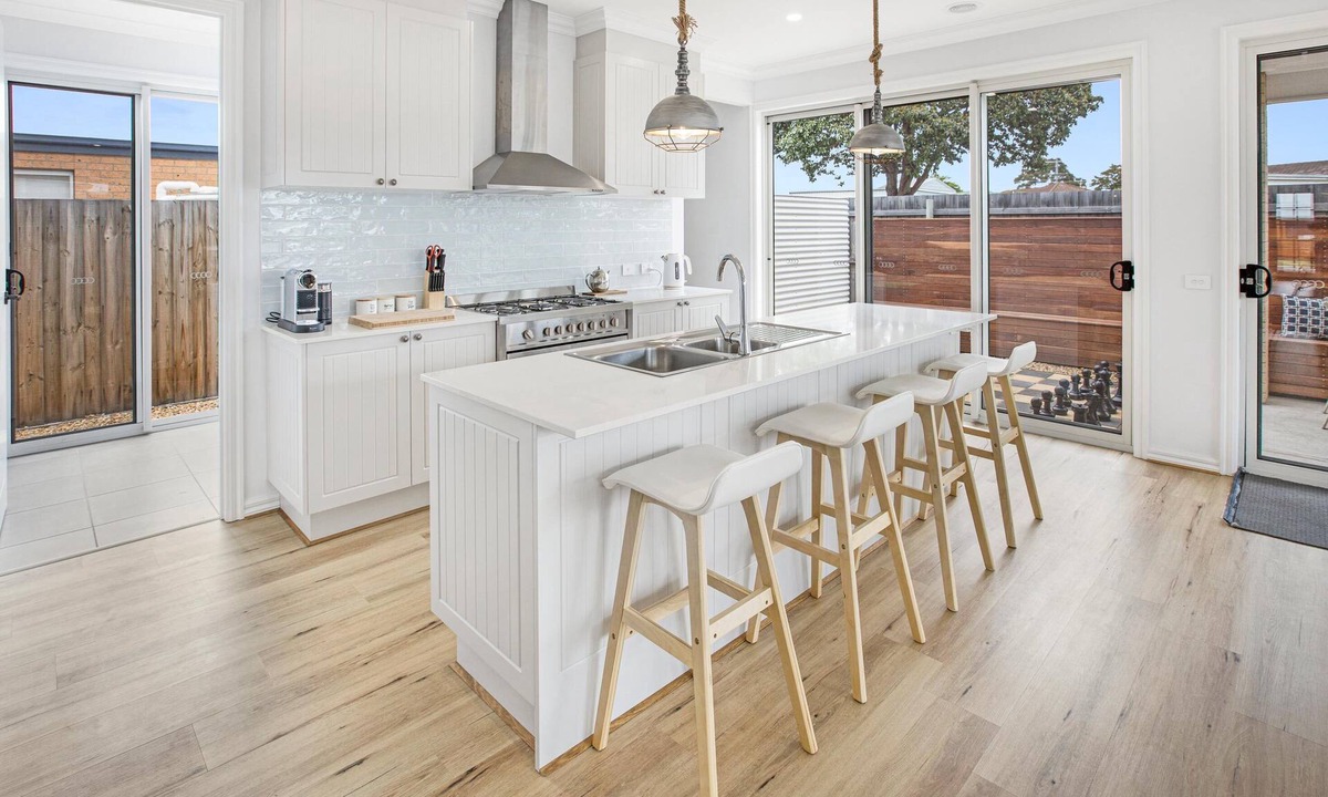 Paynesville House | Banyandah on the Lakes: Just a step away from the beautiful Gippsland Lakes