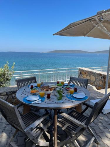 Bodrum House | Beach House With Direct Access to Private Beach Near Bodrum