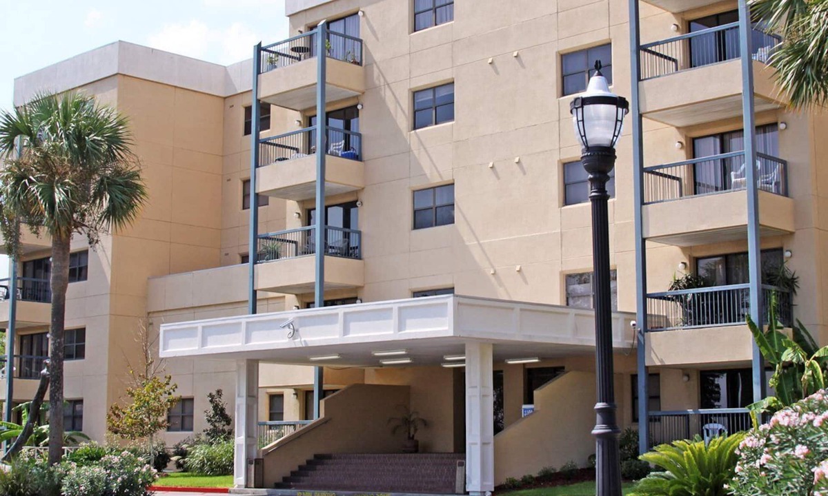 Biloxi Apartment | Beautiful 2 bedroom unit at resort, sleeps 6