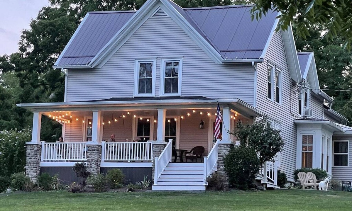 Seneca Falls House | Beautiful 5 bedroom Lake House across the street from Cayuga Lake.