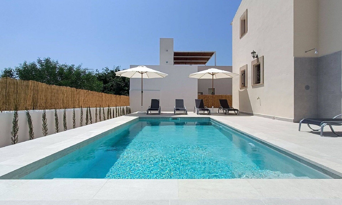 Sa Rapita Villa | Beautiful private villa for 8 guests with private pool, WIFI, A/C, TV and patio