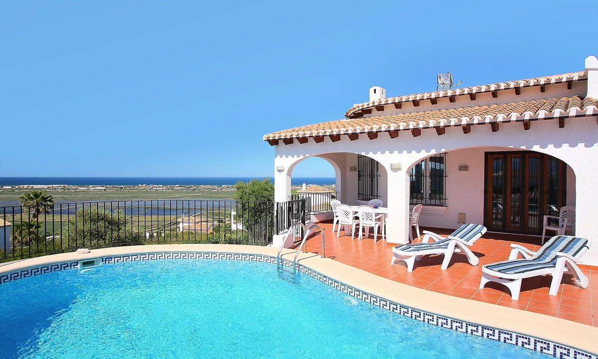 Pego House | Beautiful private villa for 8 guests with WIFI, private pool, A/C, TV, terrace and panoramic view