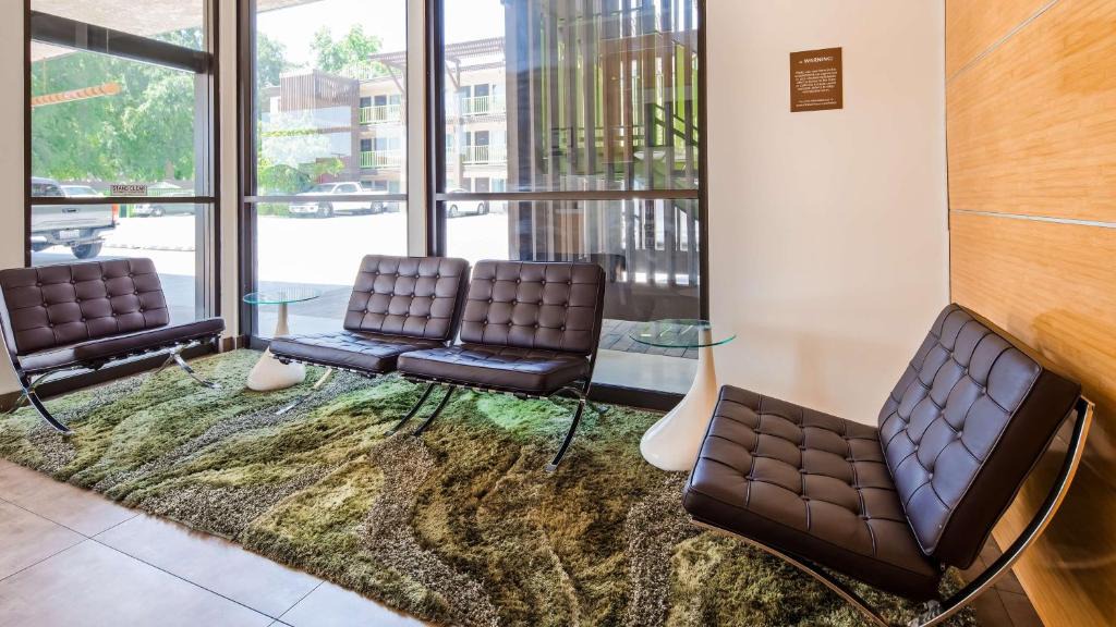 Eagle Rock Hotel | Best Western Plus Glendale