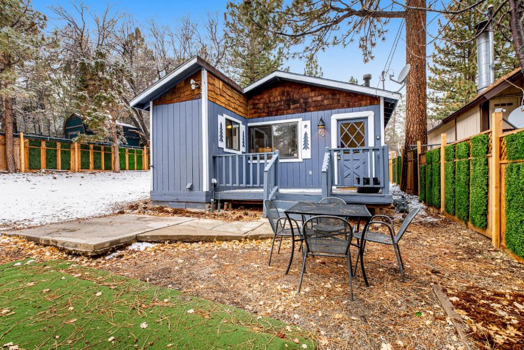 Sugarloaf House | Big Bear Base Camp