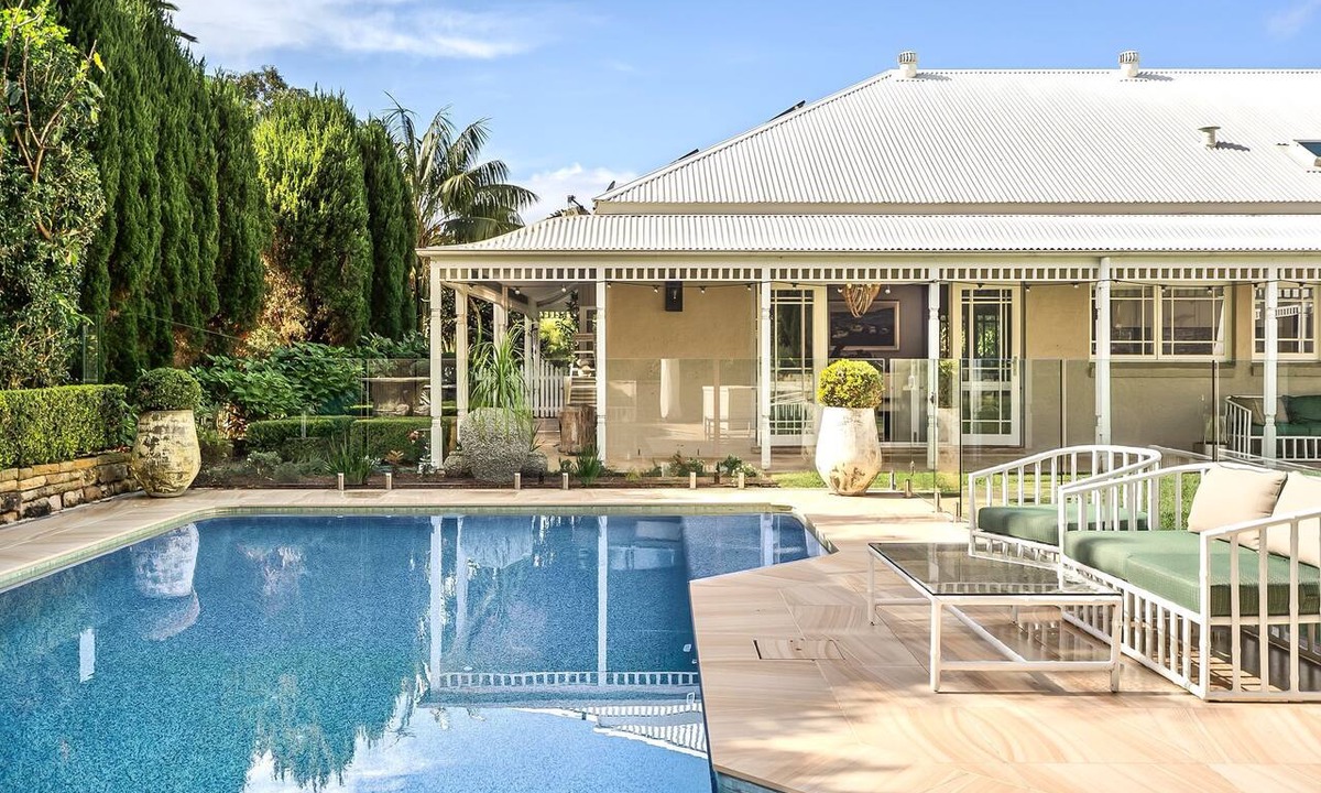 Newport House | Bombora House - A luxury home in the heart of Newport Beach