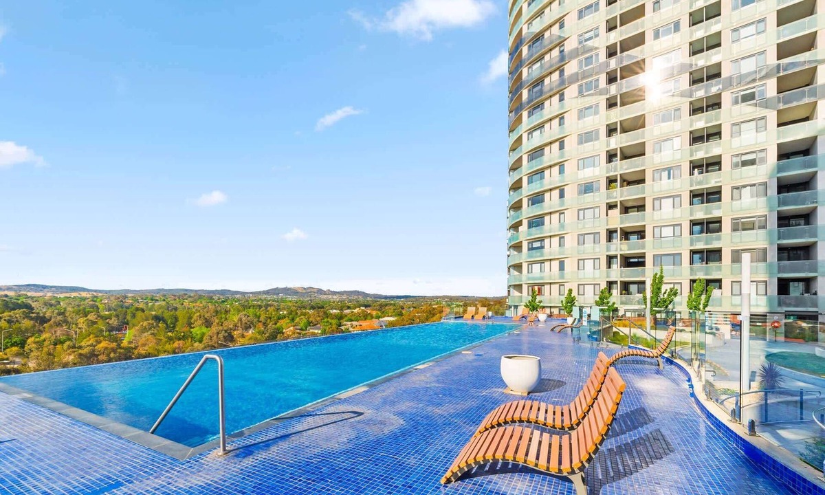 Gungahlin Apartment | Bright 2-Bed Apartment with Scenic Balcony