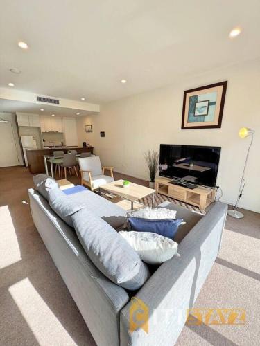 Braddon Apartment | Bright in Braddon! 1 bd 1bth Apt