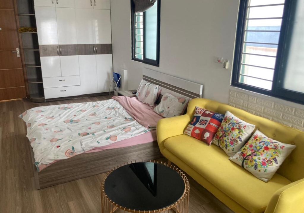 Hanoi Apartment | Căn hộ tầng 4 thang bộ đầy đủ tiện nghi, giá rẻ
