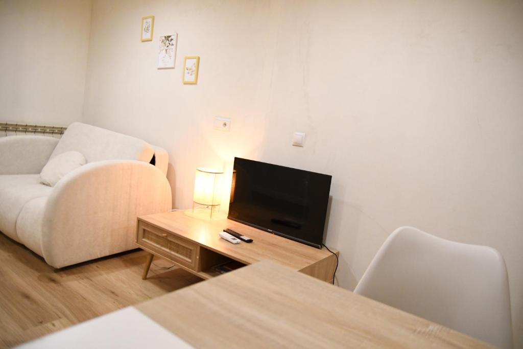 Adelfas Apartment | calle Gandía G1B