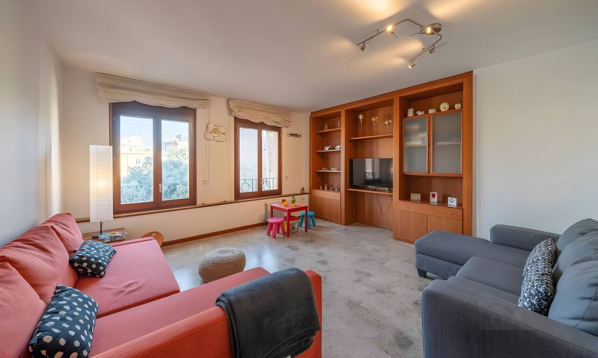 Figueres Apartment | 'Can Jeroni' Apartment in Central Figueres, 5 Minutes' Walk from the Dalí Museum
