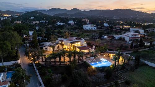 Cala de Bou Villa | Can Ravi by Eivillas