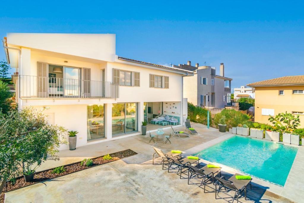 Son Serra de Marina Villa | Casa del Mar