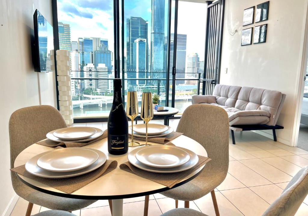 South Brisbane Apartment | CASSA BCT - River-View Apartments Managed by The Cassa