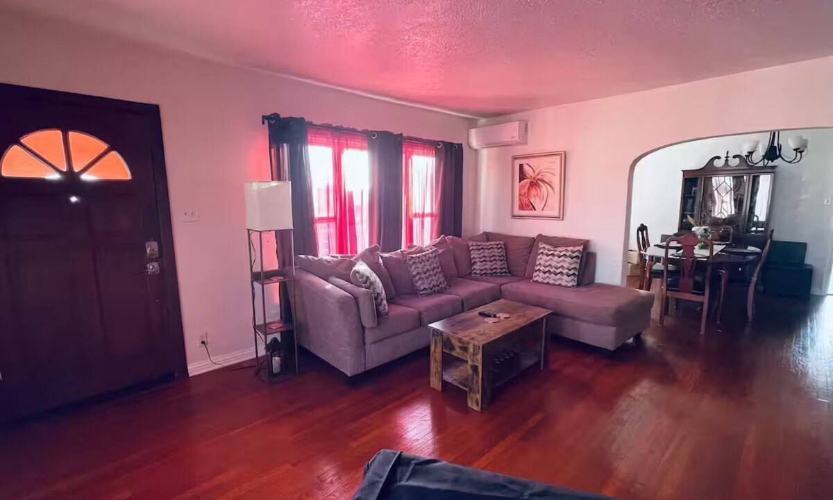 View Park-Windsor Hills Apartment | Charming, Cozy Casita!