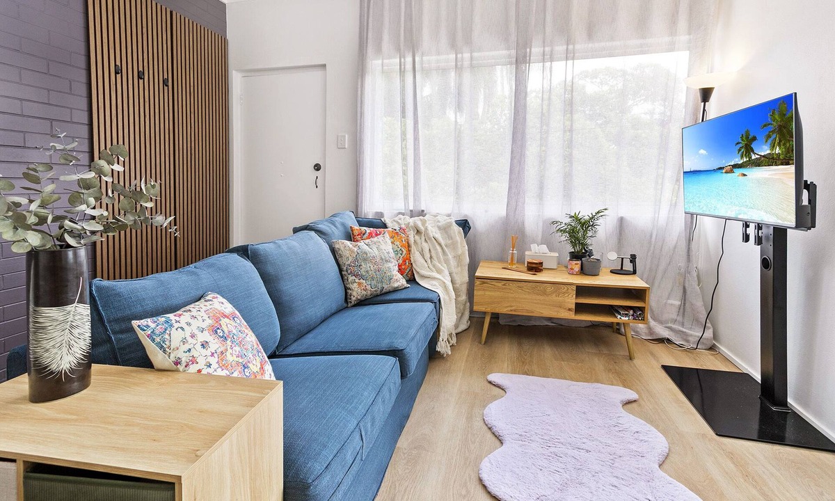 St. Lucia Apartment | Charming 2-Bed Near River & City of Brisbane