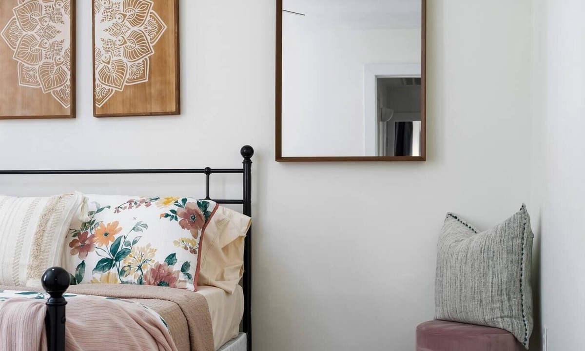Helena House | Chic Boho Bungalow - Perfect for a Weekend Getaway