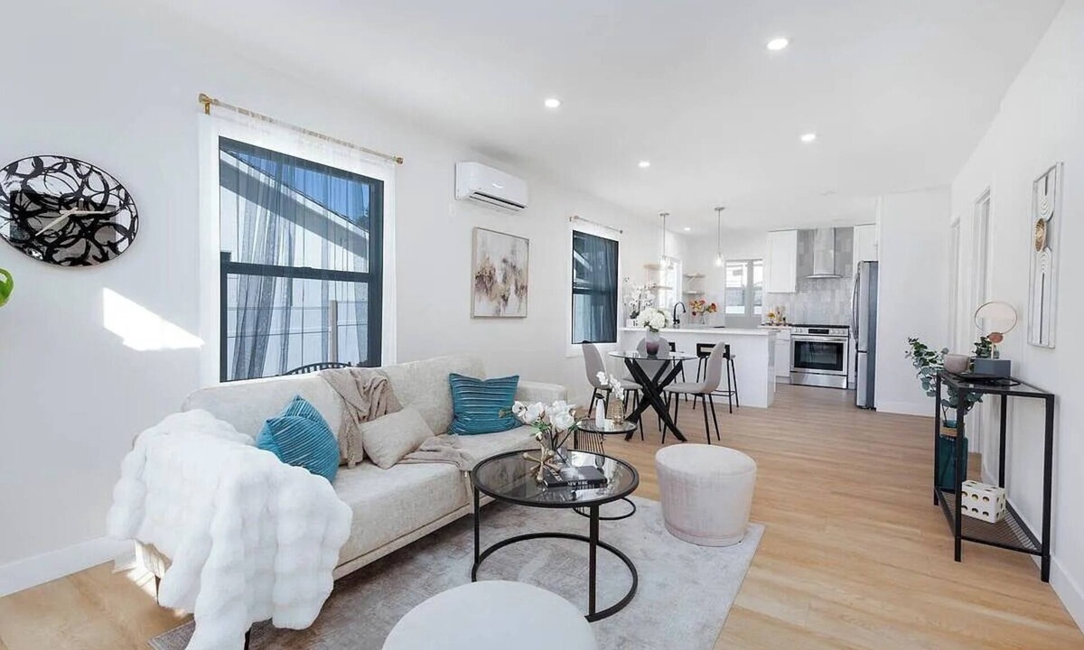 Eagle Rock House | Chic Comfort Meets Prime Location Mid-Term Rental in the Heart of Eagle Rock