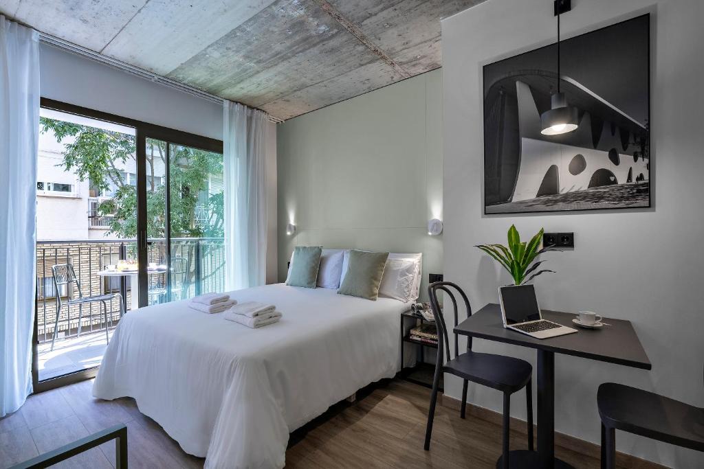 Collblanc y La Torrassa Apartment | Chloe - Habitat Apartments