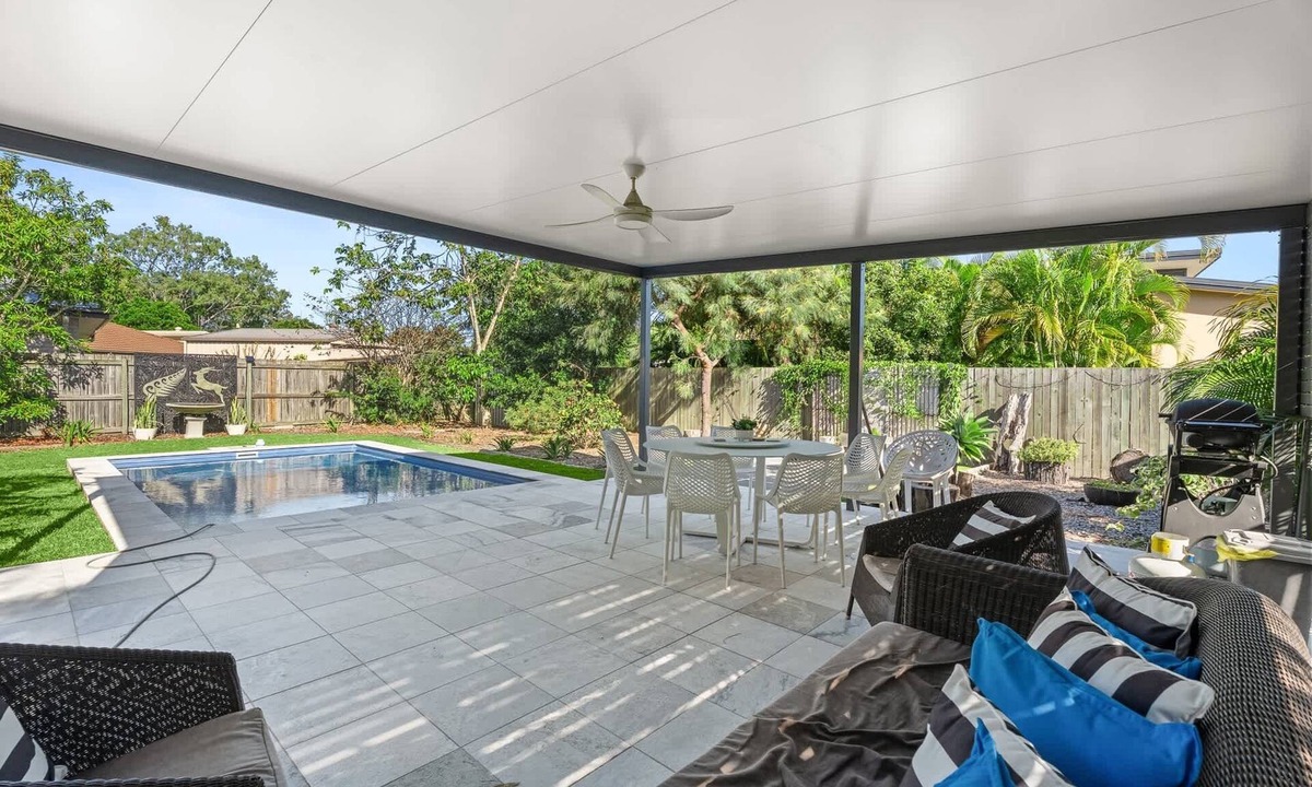 Toogoom House | Coastal 4-Bed Retreat with Pool in Toogoom