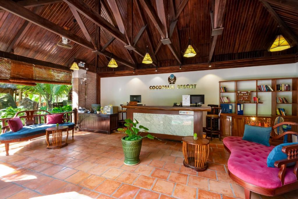 Ong Lang Resort | Coco Palm Beach Resort