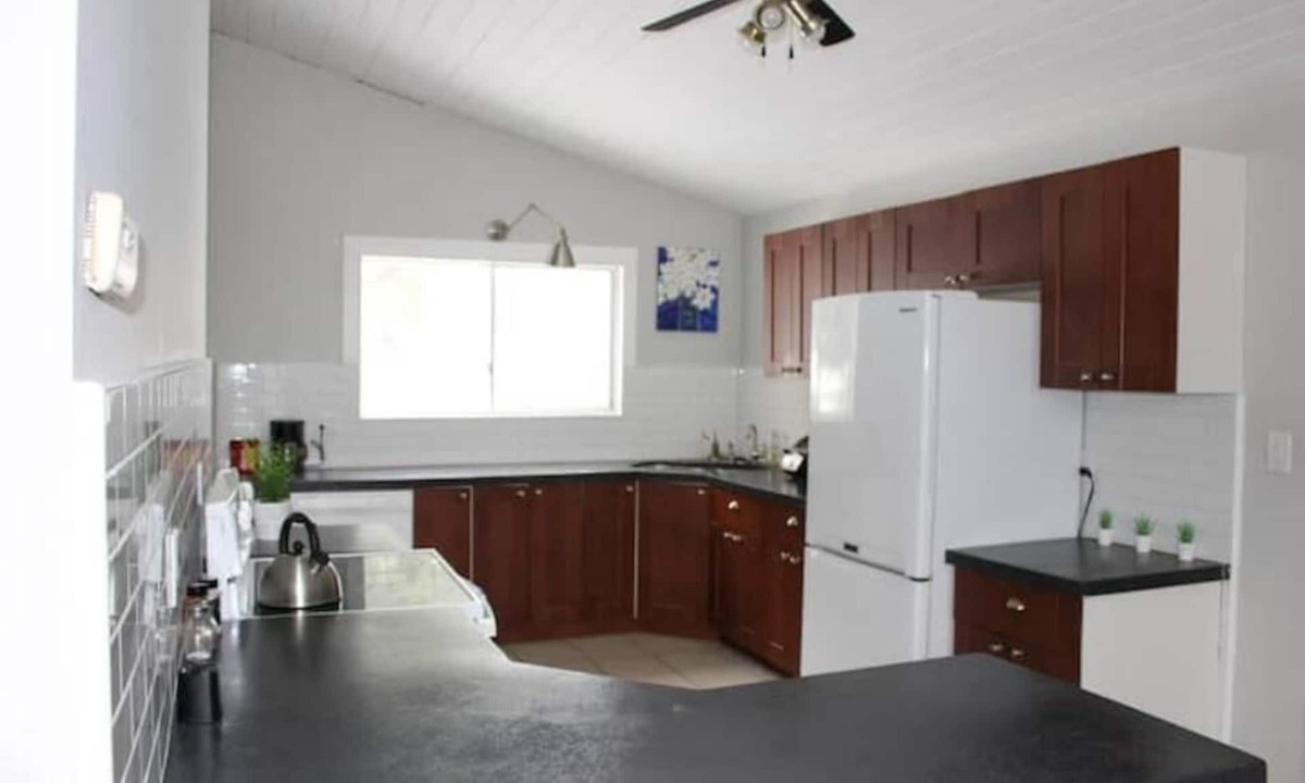 Elora House | Country Oasis in the Village