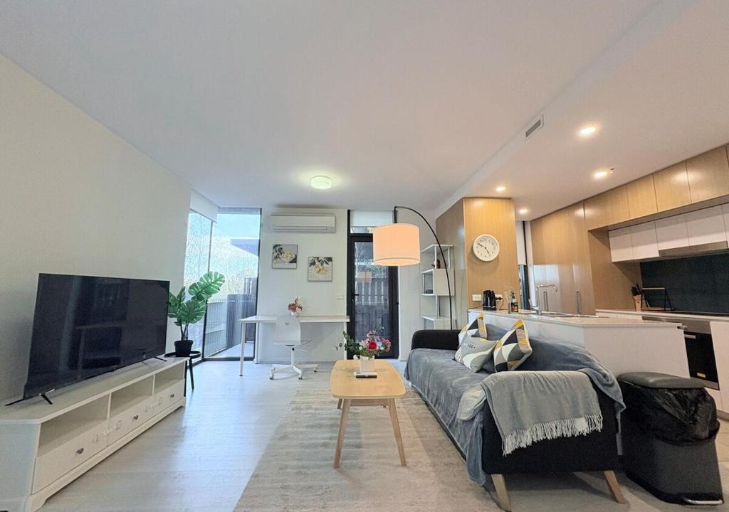 Belconnen Apartment | Cozy 2B apartment in Belconnen GYM POOL