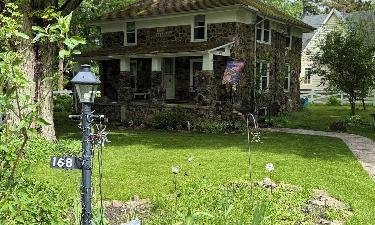 Fredonia Cottage | Cozy 3-bedroom house in charming Fredonia with AC, WiFi