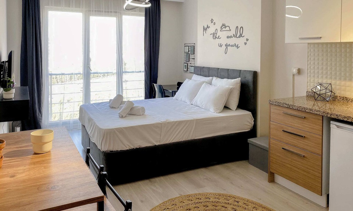 Atasehir Apartment | Cozy and Modern Studio with City View in Atasehir